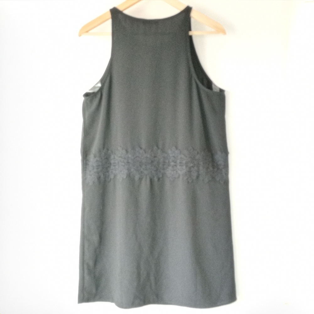 Leith Medium Black Lace Trim Dress - Picture 5 of 8